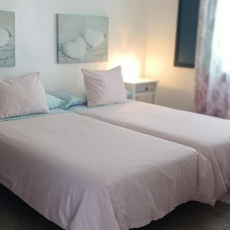 カレタ・デ・ファマラCasa Georginaアパートメント エクステリア 写真